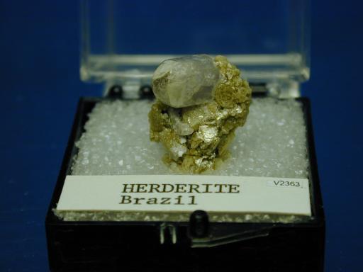 Herderite image.