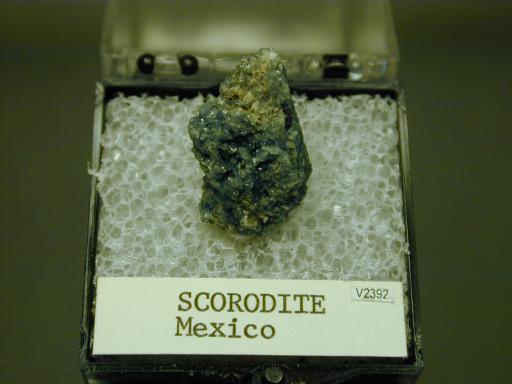 Scorodite image.