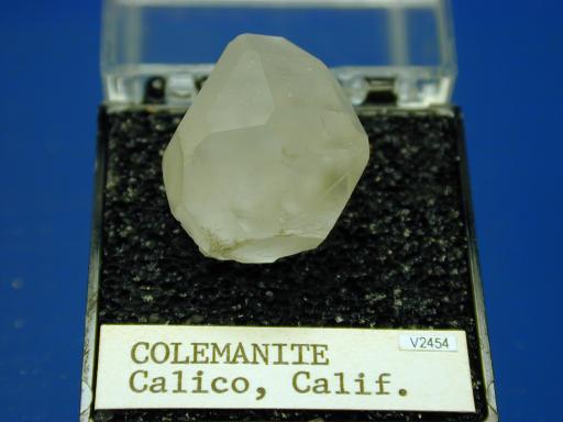 Colemanite image.