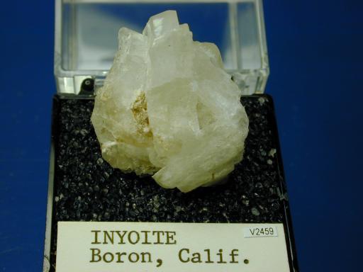 Inyoite image.