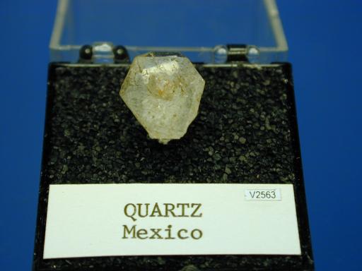 Quartz image.