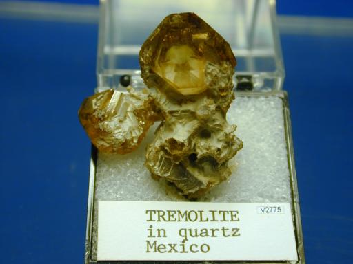 Tremolite image.