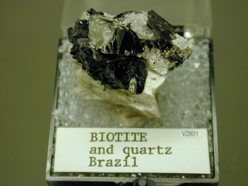 Biotite image.