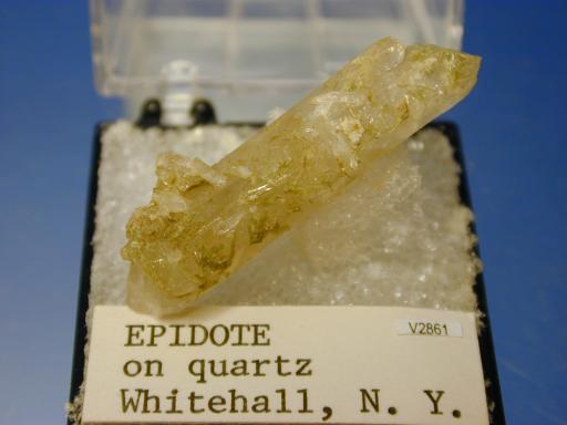 Epidote image.
