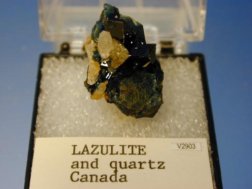 Lazulite image.