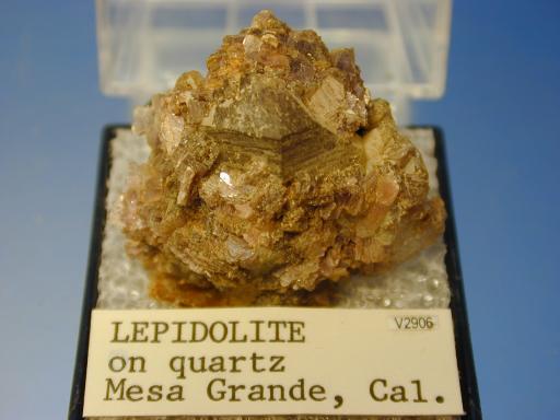 Lepidolite image.