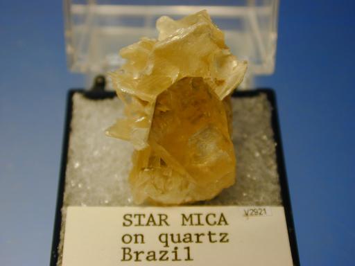 Muscovite image.
