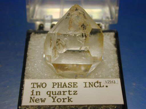 Quartz image.