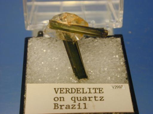 Tourmaline image.