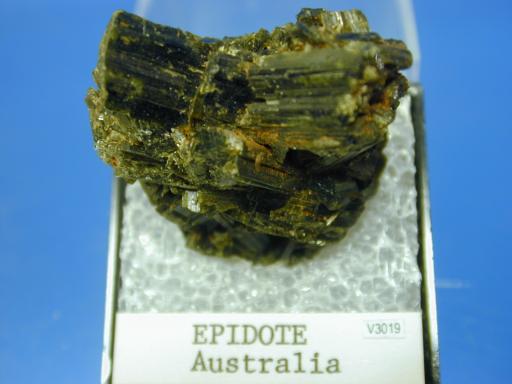 Epidote image.