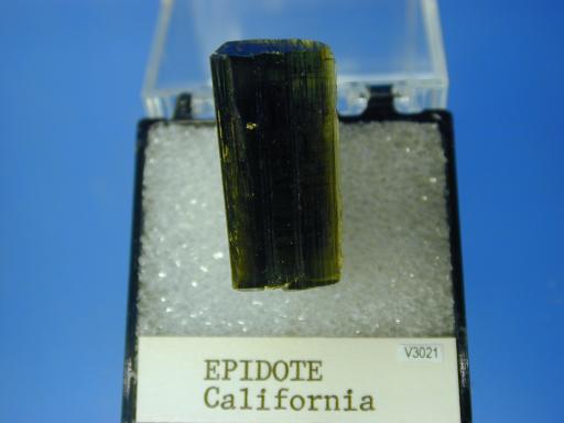 Epidote image.