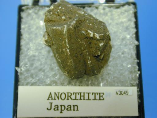 Anorthite image.