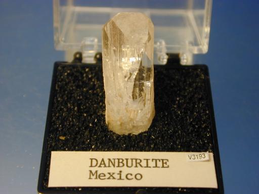 Danburite image.