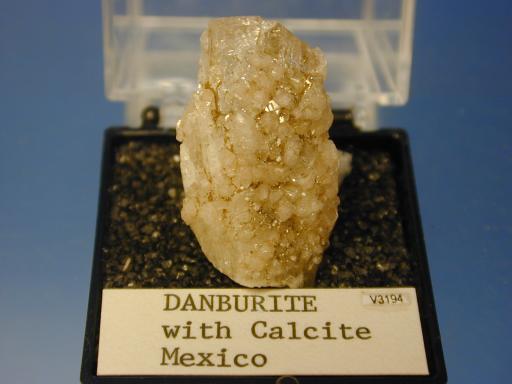 Danburite image.