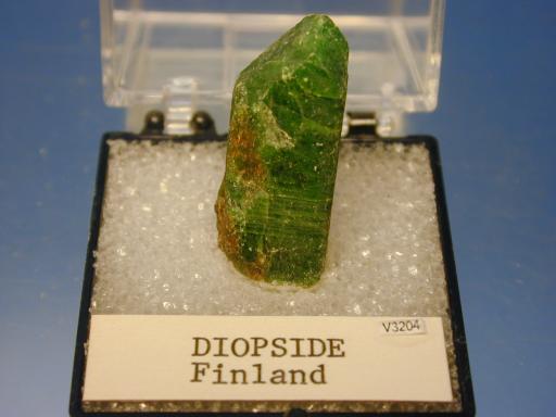 Diopside image.