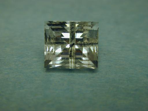 Quartz image.