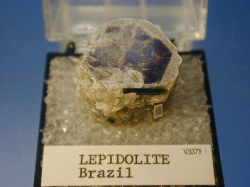 Lepidolite image.