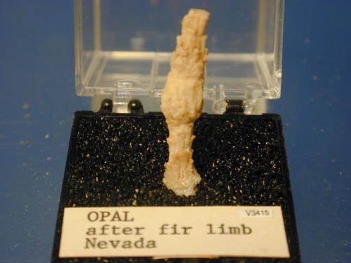 Opal image.