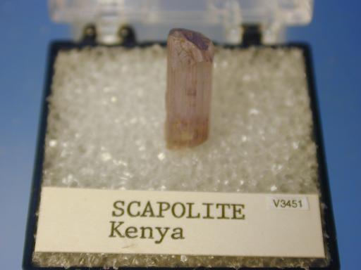 Scapolite image.