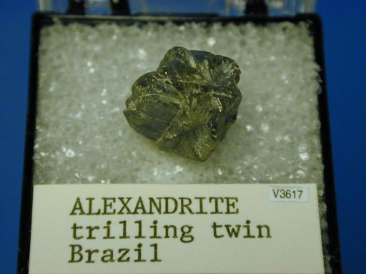 Chrysoberyl image.