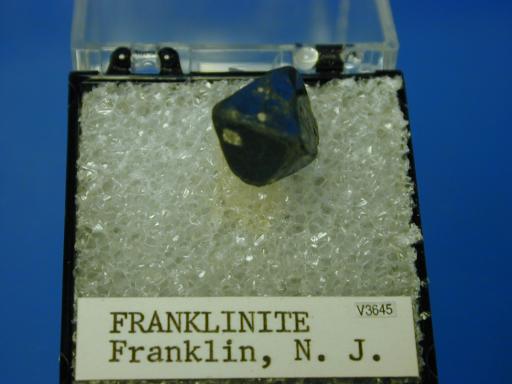 Franklinite image.
