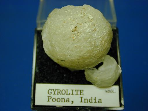 Gyrolite image.