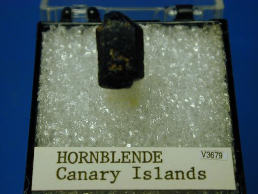 Hornblende image.