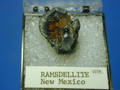 Ramsdellite image.