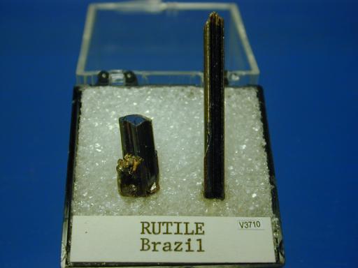 Rutile image.