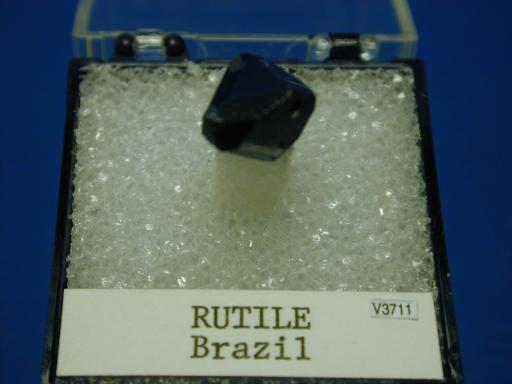 Rutile image.