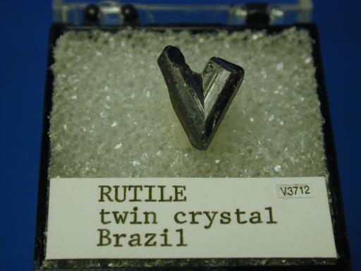 Rutile image.
