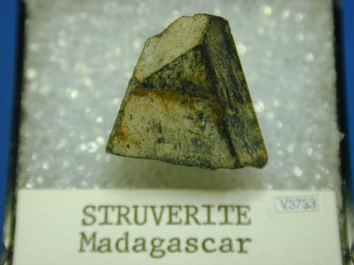 Rutile image.