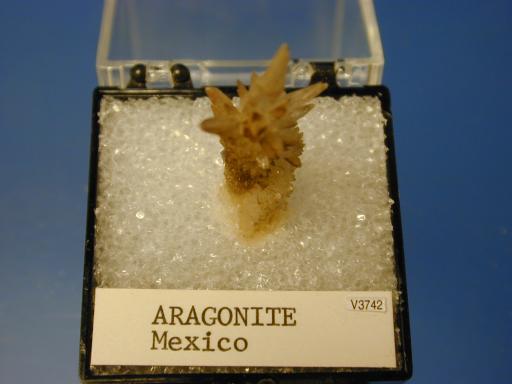 Aragonite image.