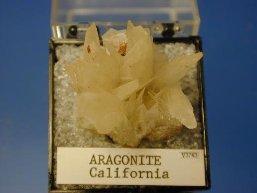 Aragonite image.