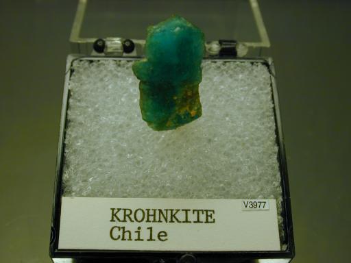 Kroehnkite image.