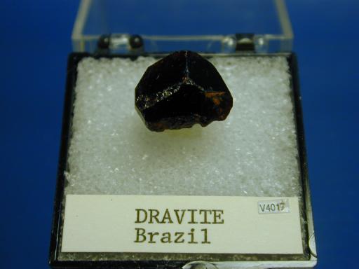 Tourmaline image.