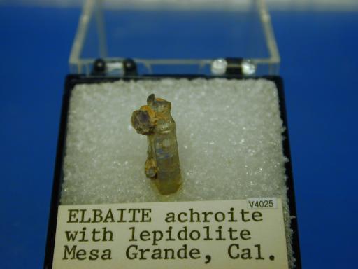 Tourmaline image.