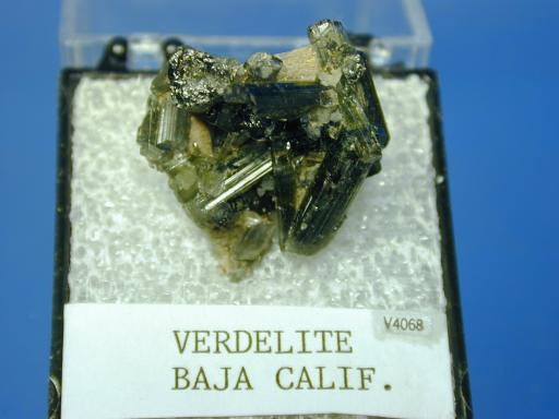 Tourmaline image.