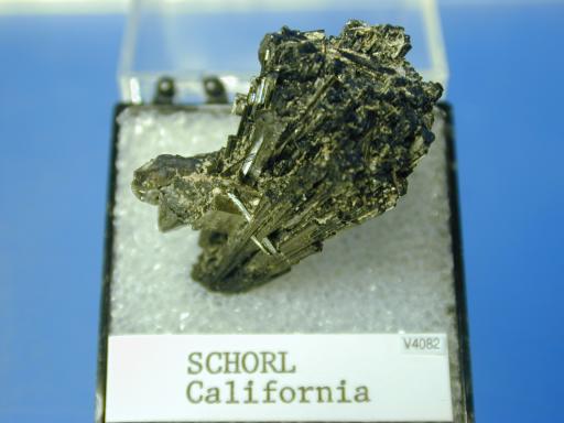 Tourmaline image.