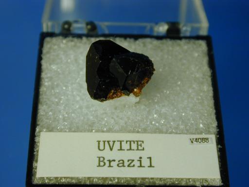 Tourmaline image.