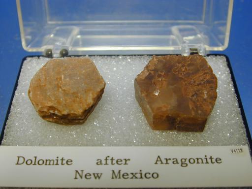 Dolomite image.