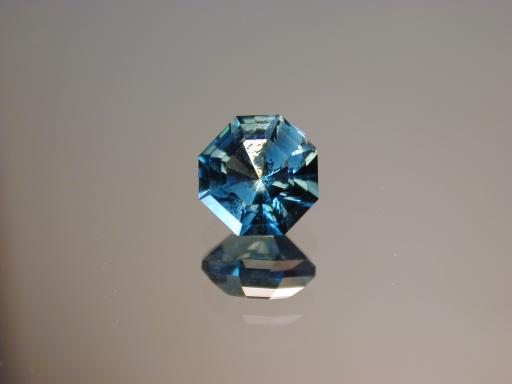 Tourmaline image.