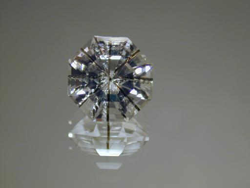 Quartz image.