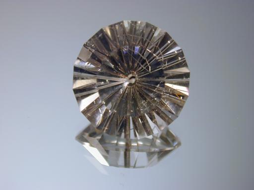 Quartz image.