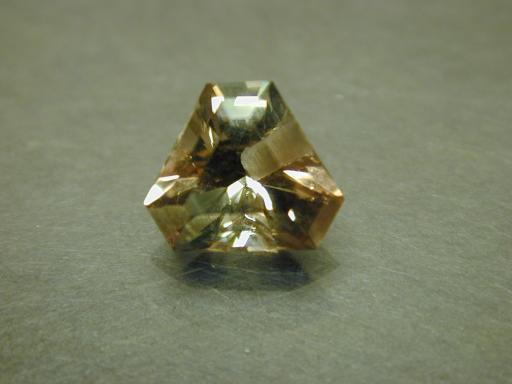 Diopside image.
