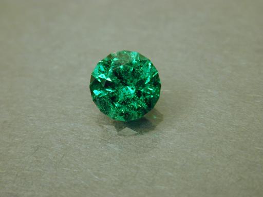 Garnet image.