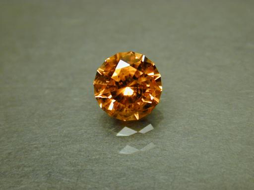 Garnet image.