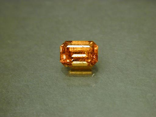 Garnet image.