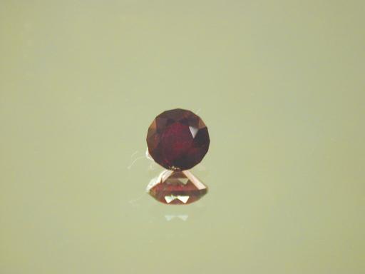 Garnet image.