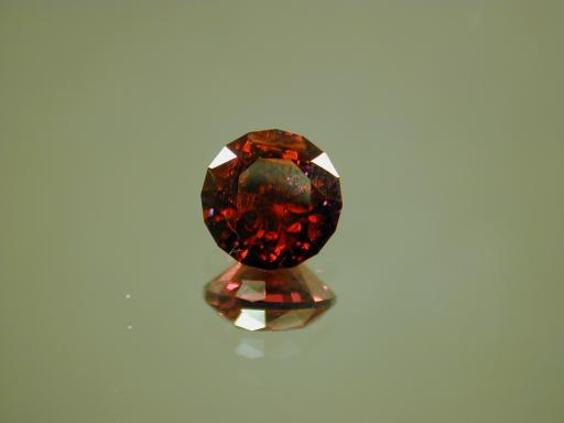 Garnet image.